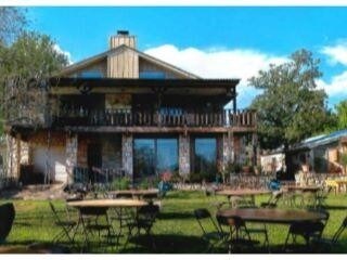 217 Old Ingram Loop, Ingram, TX for sale - Primary Photo - Image 1 of 1