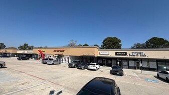 Saddlecreek Plaza - Retail Space