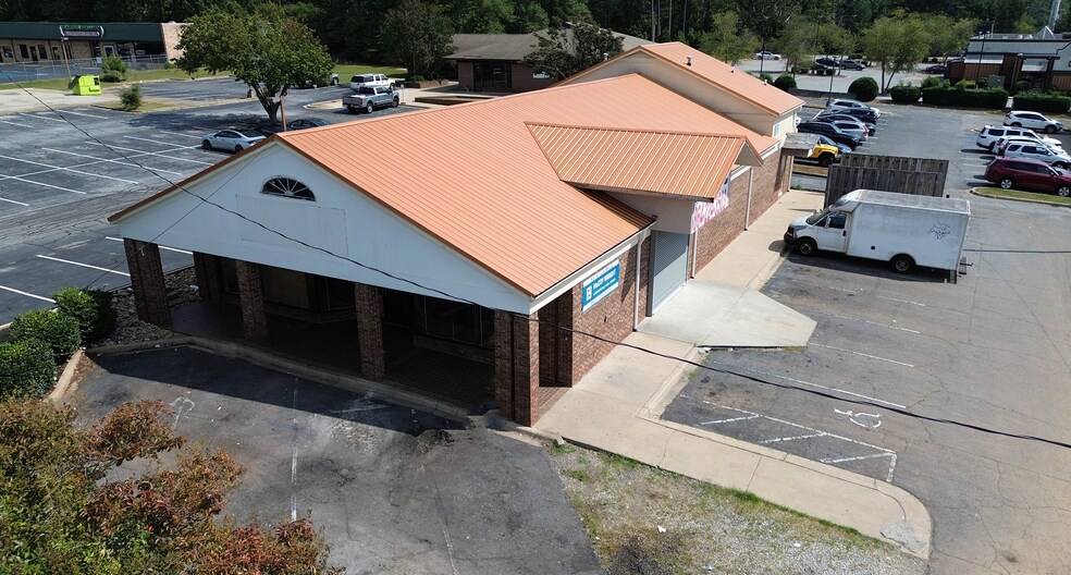 102 Miracle Mile Dr, Anderson, SC for lease - Building Photo - Image 2 of 6