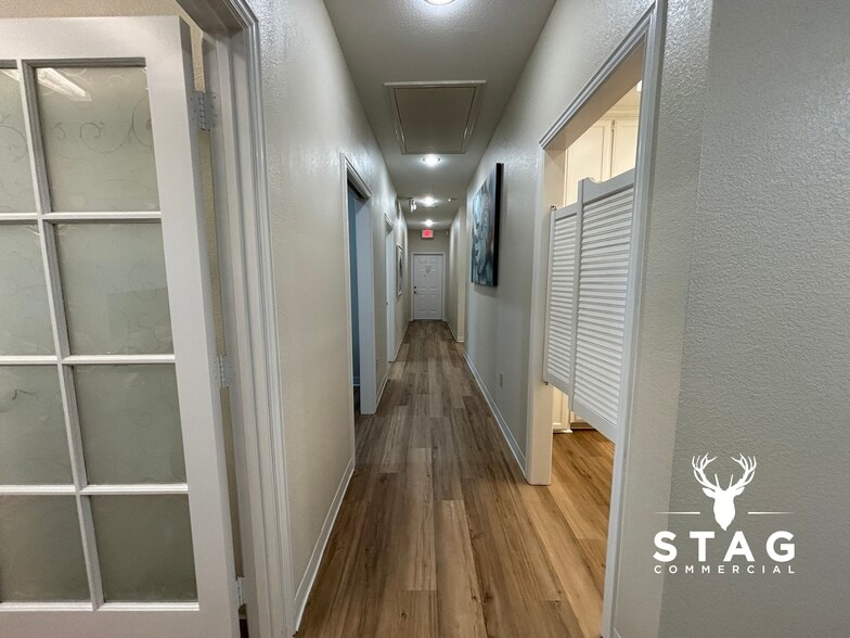 2540 Lillian Miller Pky, Denton, TX for lease - Building Photo - Image 3 of 23