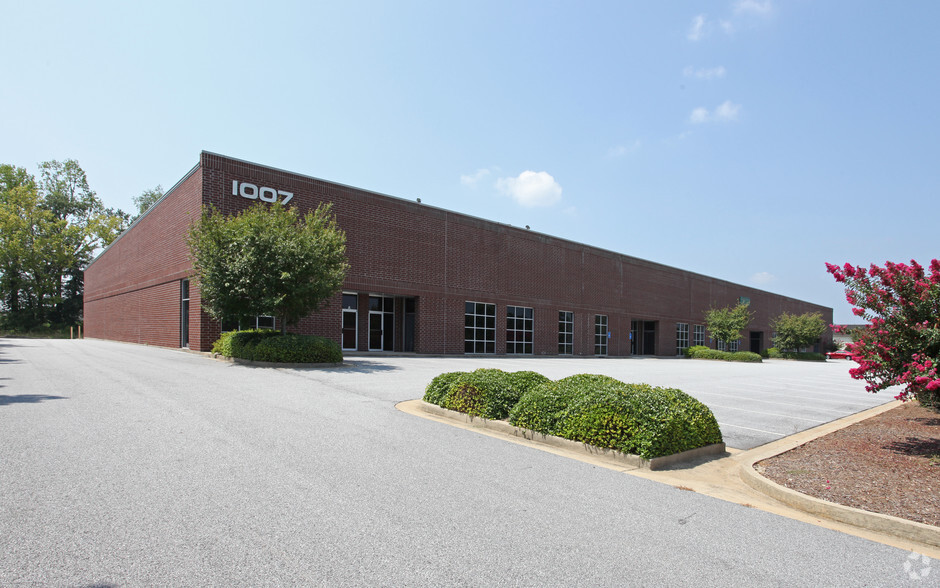 1007 Union Center Dr, Alpharetta, GA for lease - Building Photo - Image 2 of 4