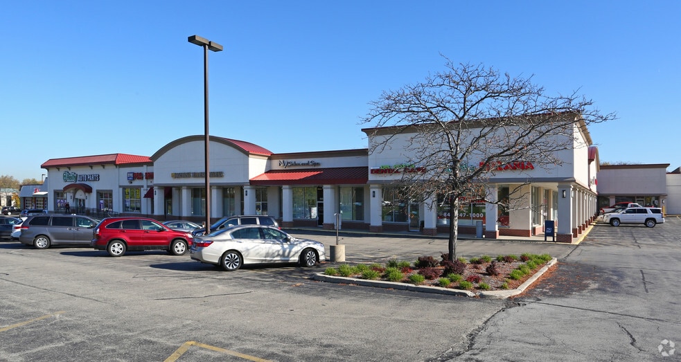 908-914 S Milwaukee Ave, Libertyville, IL for lease - Other - Image 1 of 7