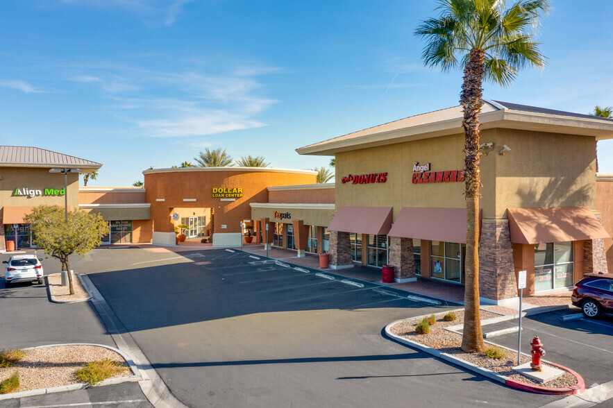 6401-6441 N Durango Dr, Las Vegas, NV for lease - Building Photo - Image 3 of 4