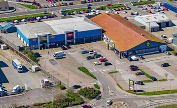 South Harbour Rd, Fraserburgh for sale Building Photo- Image 2 of 9