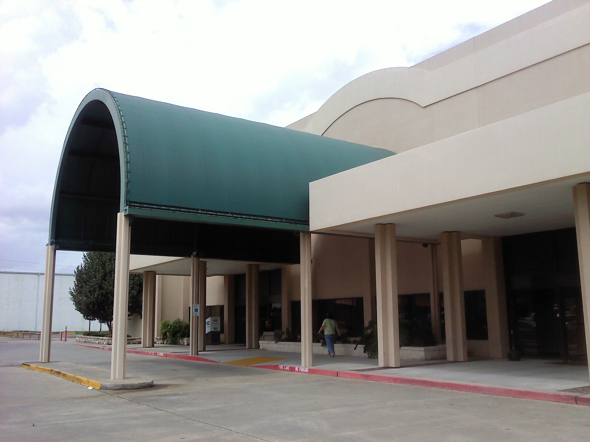 755 S 11th St, Beaumont, TX for lease Building Photo- Image 1 of 10