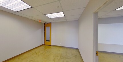 2811 McKinney Ave, Dallas, TX for lease Interior Photo- Image 2 of 4