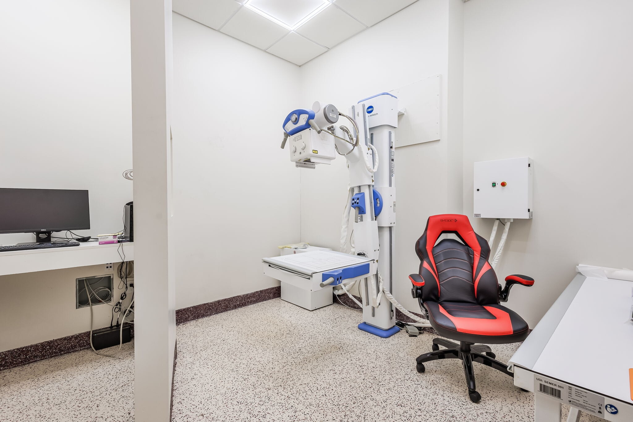 2 Suffern Ln, Garnerville, NY for lease Interior Photo- Image 1 of 15