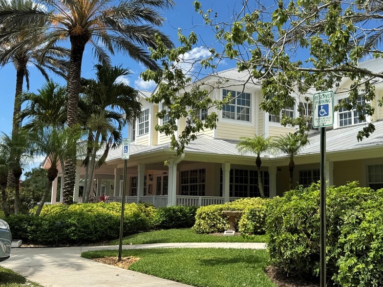 1201 SE Indian St, Stuart, FL for lease - Building Photo - Image 2 of 2