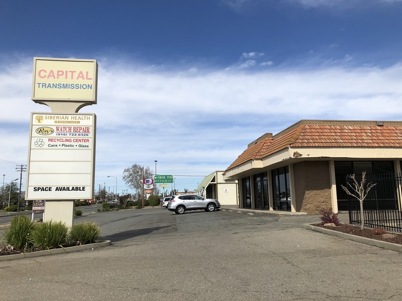 6026 San Juan Ave, Citrus Heights, CA for lease - Building Photo - Image 1 of 11