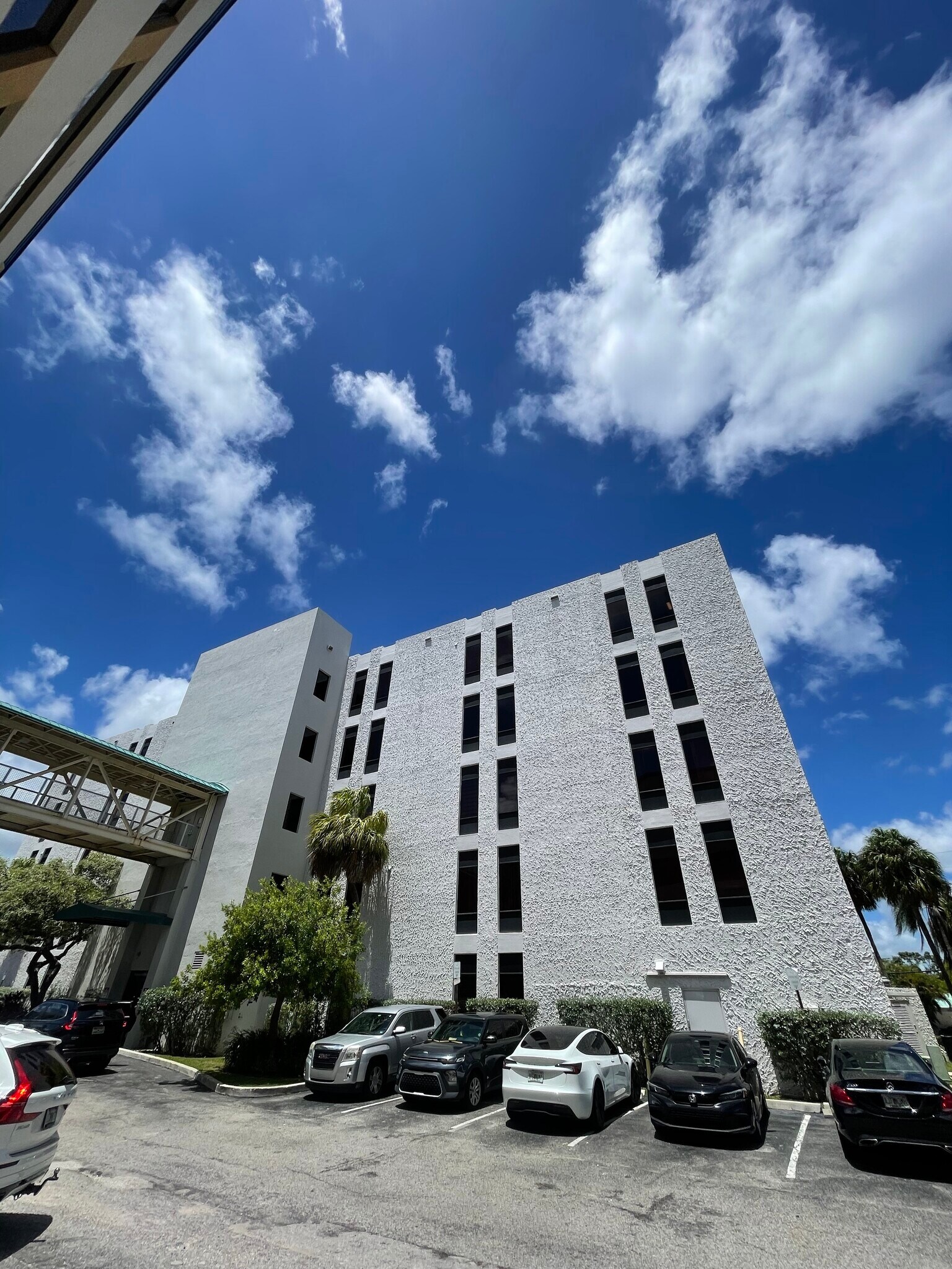 3700 Washington St, Hollywood, FL for lease Interior Photo- Image 1 of 36