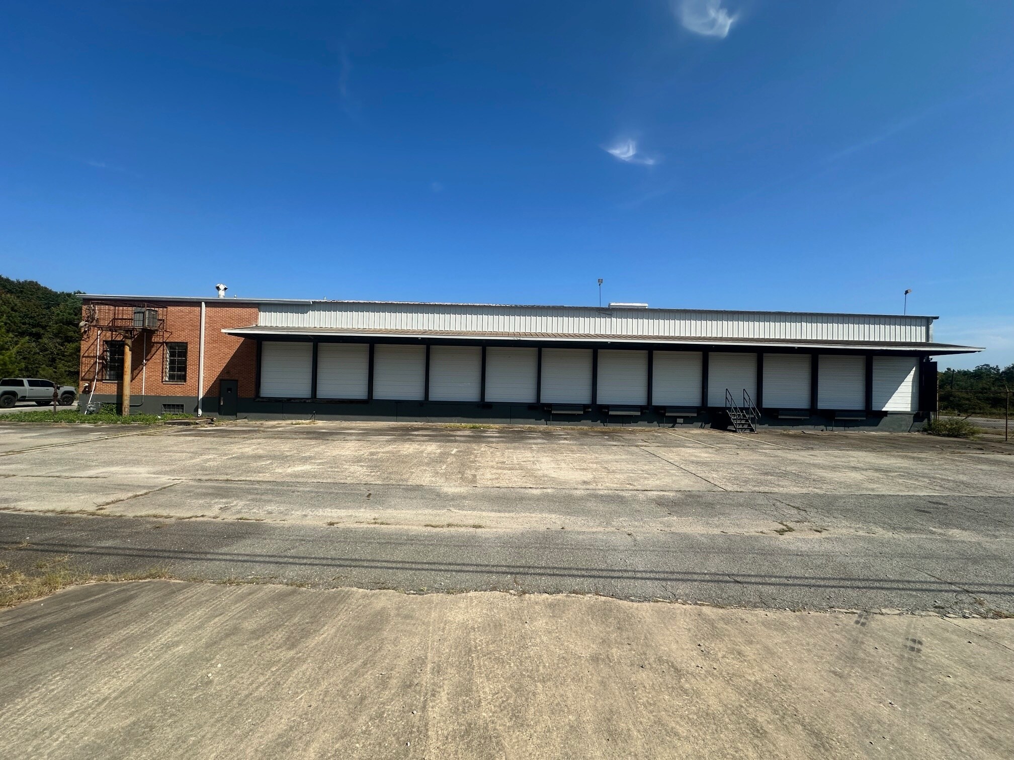 205 Raines Ave, Macon-Bibb, GA for lease Building Photo- Image 1 of 14