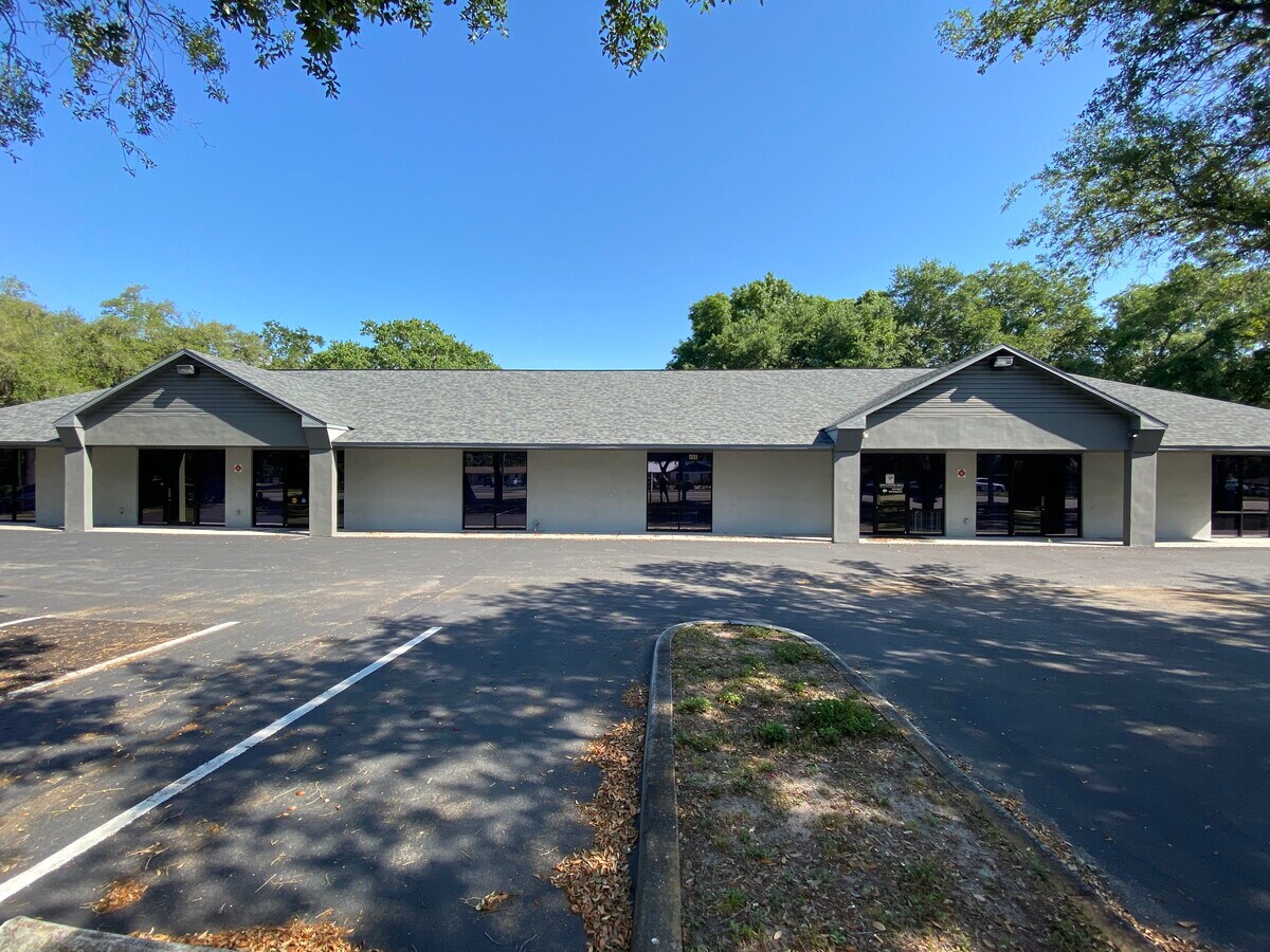 406 W Bloomingdale Ave, Brandon, FL 33511 Office for Sale