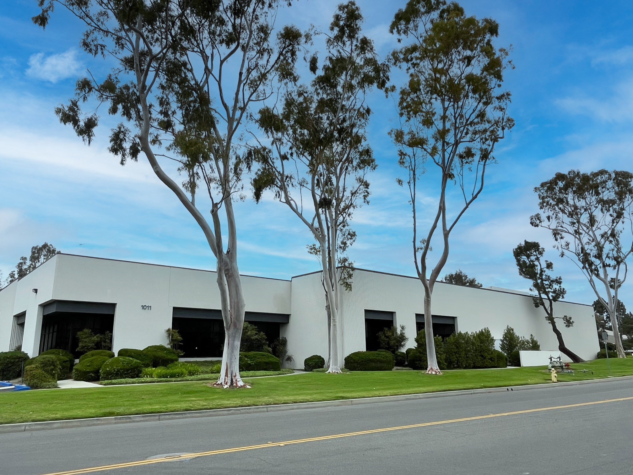 1011-1031 Avenida Acaso, Camarillo, CA for lease Building Photo- Image 1 of 3