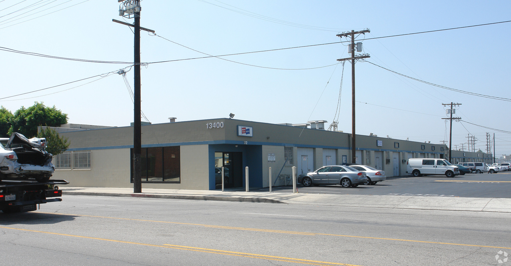 13400 Saticoy St, North Hollywood, CA 91605 - Industrial for Lease ...