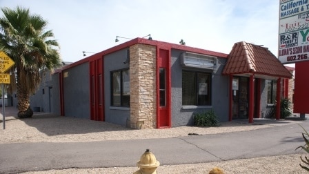 626 W Indian School Rd, Phoenix, AZ for sale - Primary Photo - Image 2 of 40