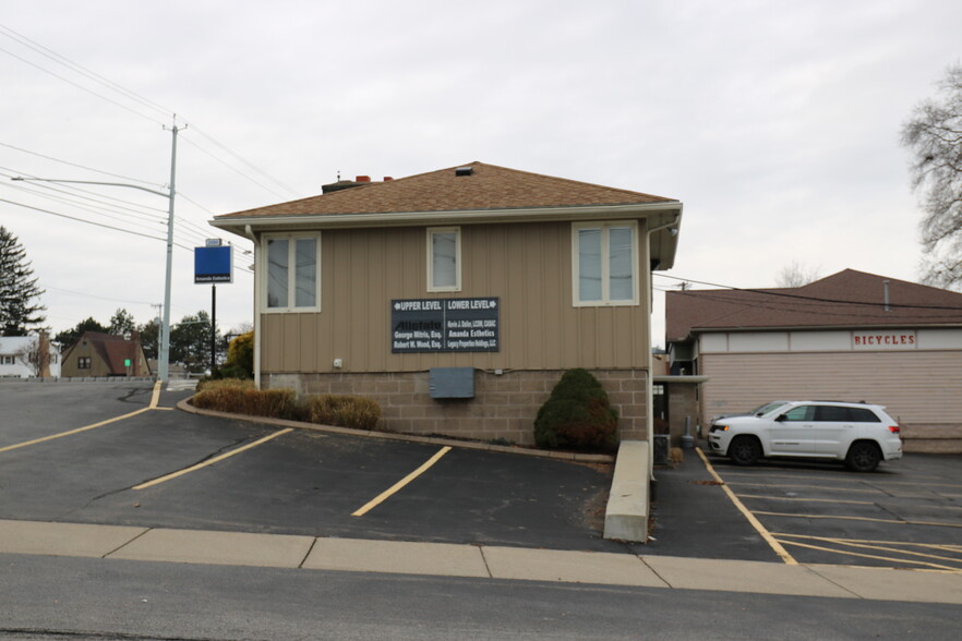 2080 W Ridge Rd, Greece, NY for lease - Building Photo - Image 3 of 11