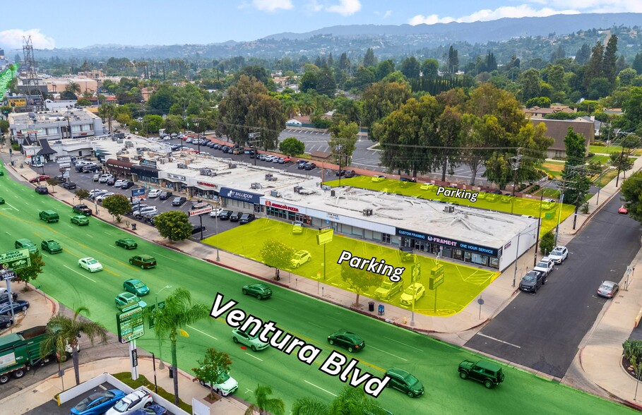 18934 Ventura Blvd, Tarzana, CA for lease - Building Photo - Image 3 of 5