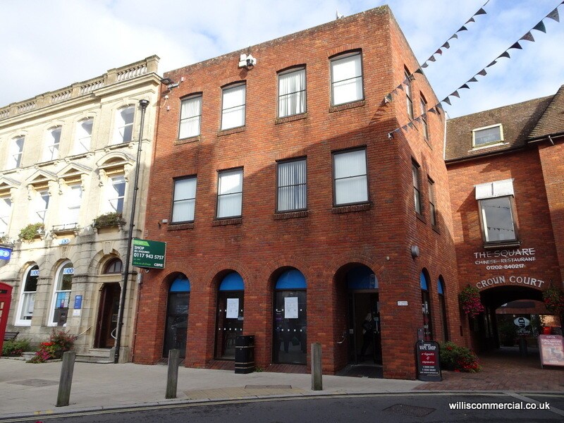 6 The Square, Wimborne for sale Primary Photo- Image 1 of 1