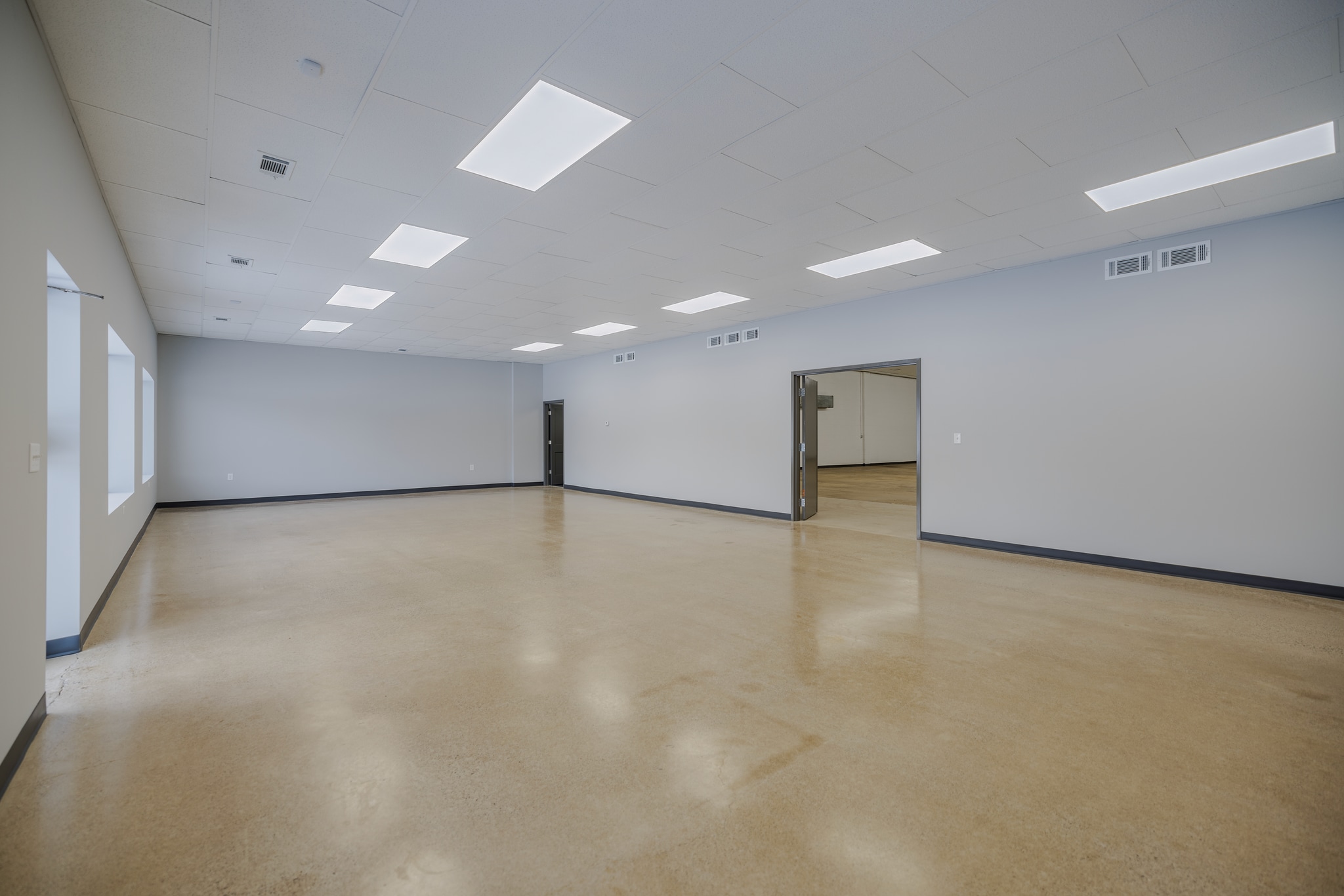 21034 Chippendale Ave W, Farmington, MN for sale Interior Photo- Image 1 of 12