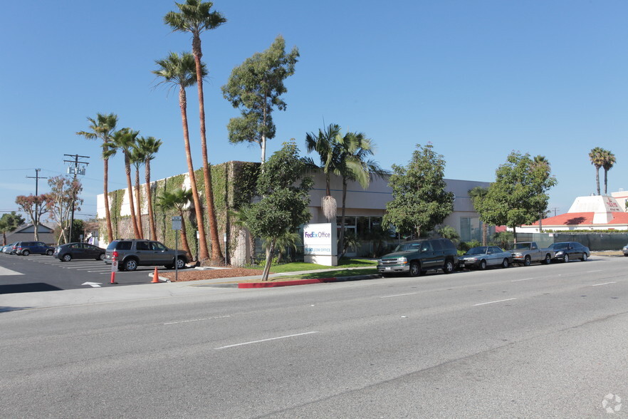 23325 Hawthorne Blvd, Torrance, CA for sale - Primary Photo - Image 1 of 10