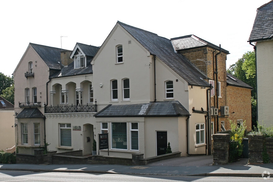 21-25 Amersham Hl, High Wycombe for lease - Primary Photo - Image 1 of 4