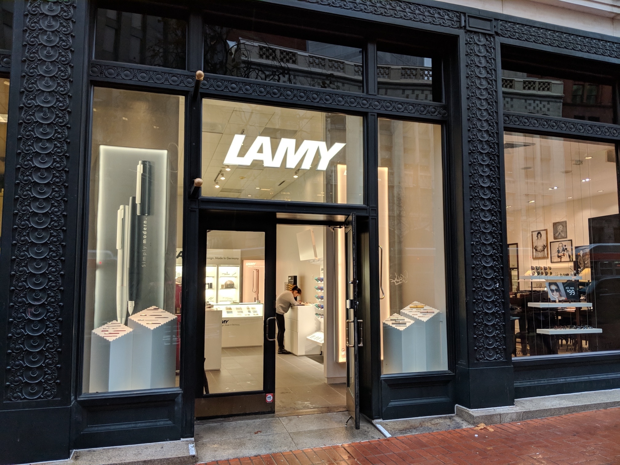 665 Market St, San Francisco, CA for lease Building Photo- Image 1 of 2