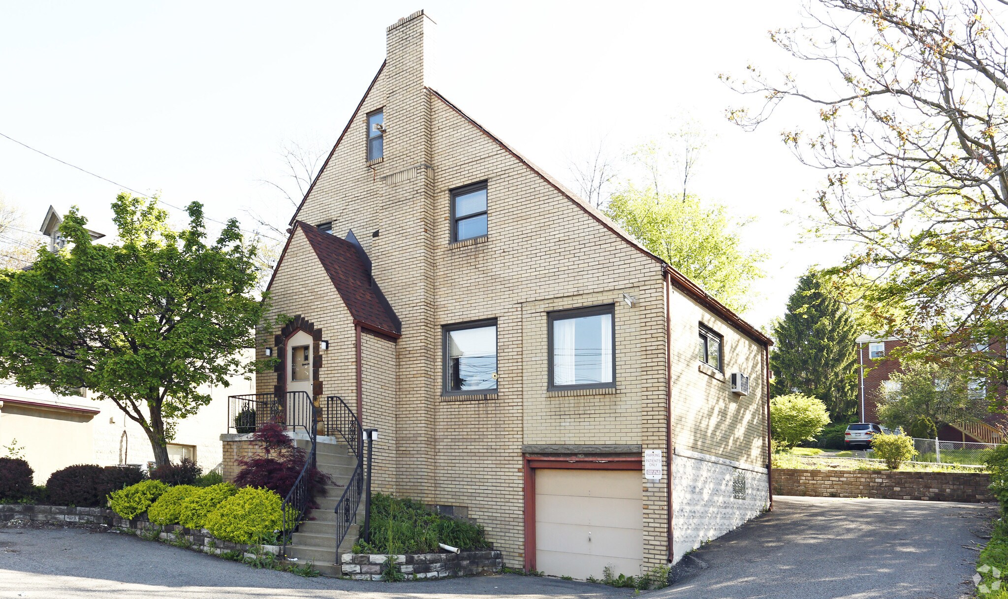 4617 Clairton Blvd, Pittsburgh, PA for sale Primary Photo- Image 1 of 1