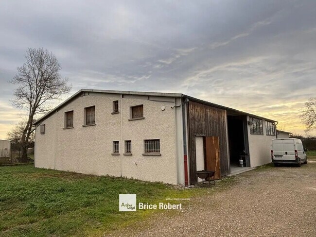 Location Local d'activités 550 m²