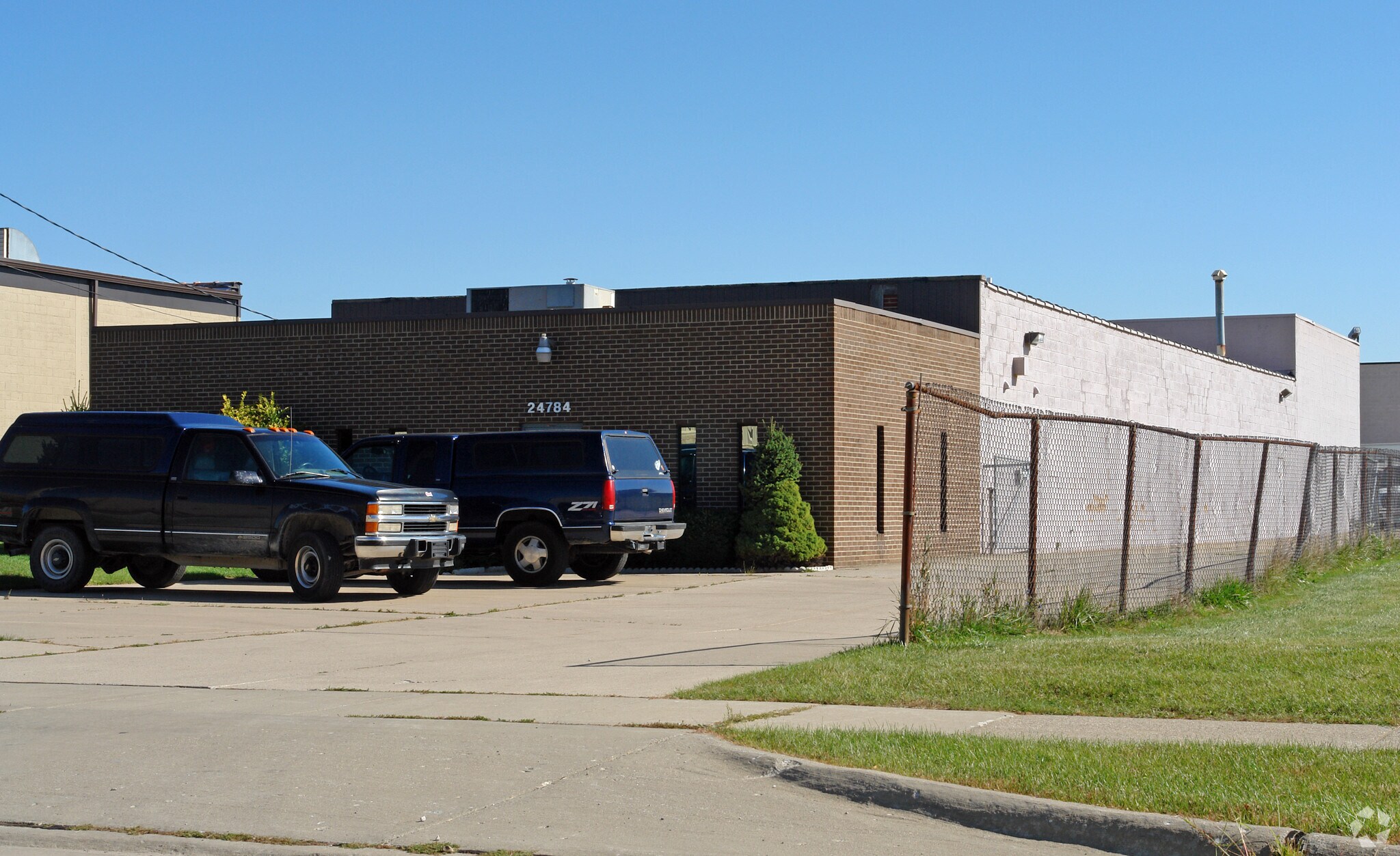 24784 Thomas St, Warren, MI for sale Primary Photo- Image 1 of 1