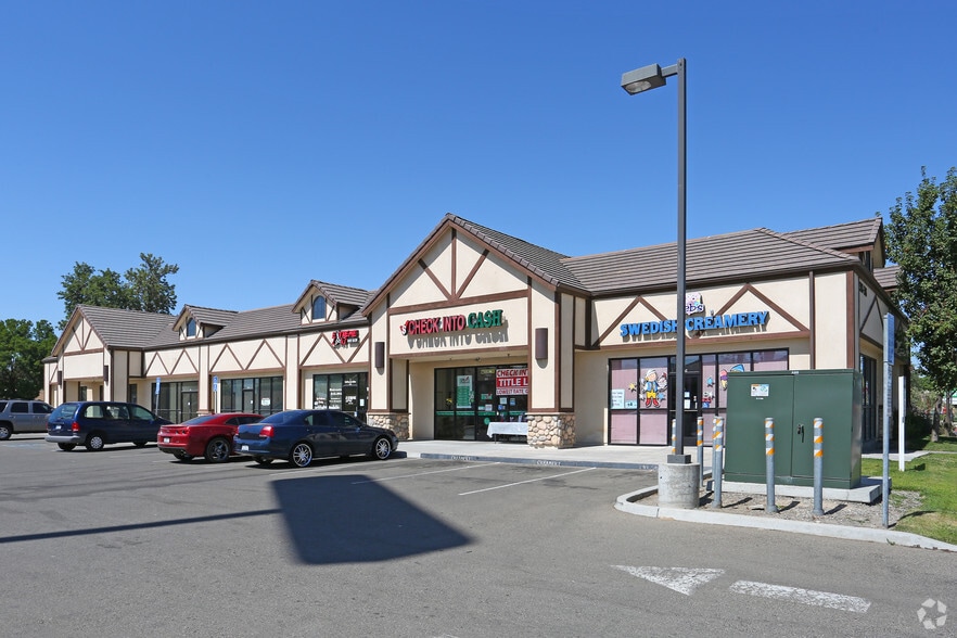 380-396 Sierra St, Kingsburg, CA for lease - Primary Photo - Image 1 of 12