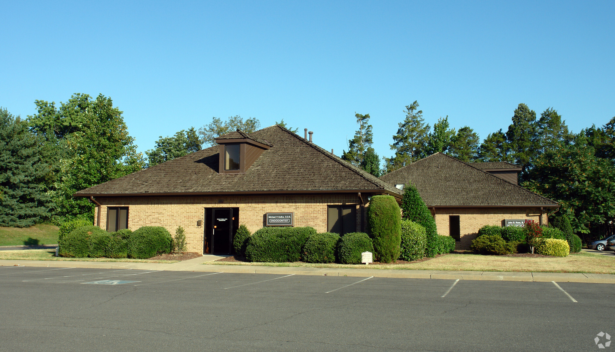 413 Chatham Square Office Park, Fredericksburg, VA for sale Primary Photo- Image 1 of 1