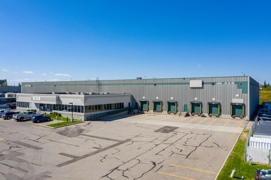 2323 22 St NE, Calgary, AB for sale - Building Photo - Image 1 of 1