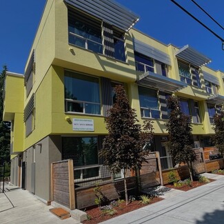 More details for 16111 E Burnside St, Portland, OR - Multifamily for Sale