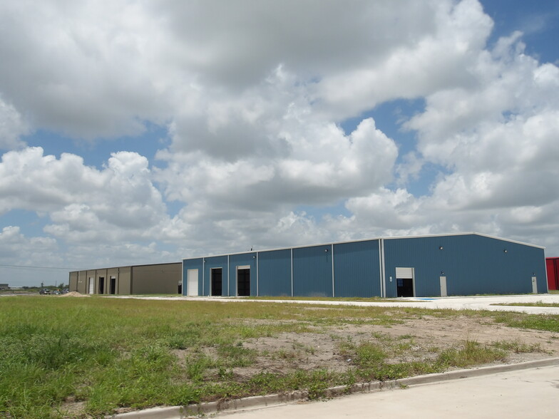 1742 Reveille Road, Harlingen, TX for sale - Building Photo - Image 3 of 28