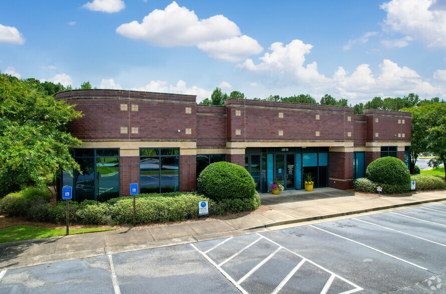 7270 N Lake Dr, Columbus, GA for lease - Primary Photo - Image 2 of 4