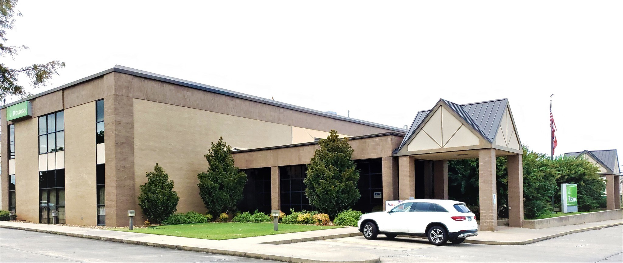 220 S Denver Ave, Russellville, AR for sale Building Photo- Image 1 of 1