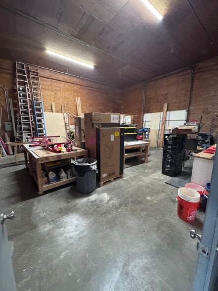 351 C St, Washougal, WA for lease - Building Photo - Image 3 of 10