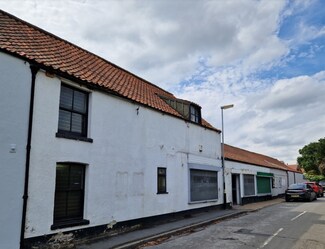 More details for 2 St. Martins Pl, Grimsby - Retail for Lease