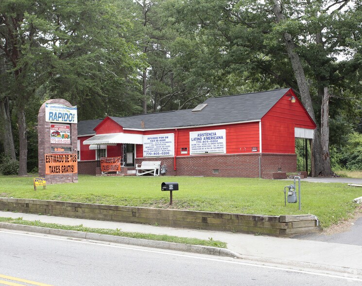 1951 SE Old Concord Rd, Smyrna, GA 30080