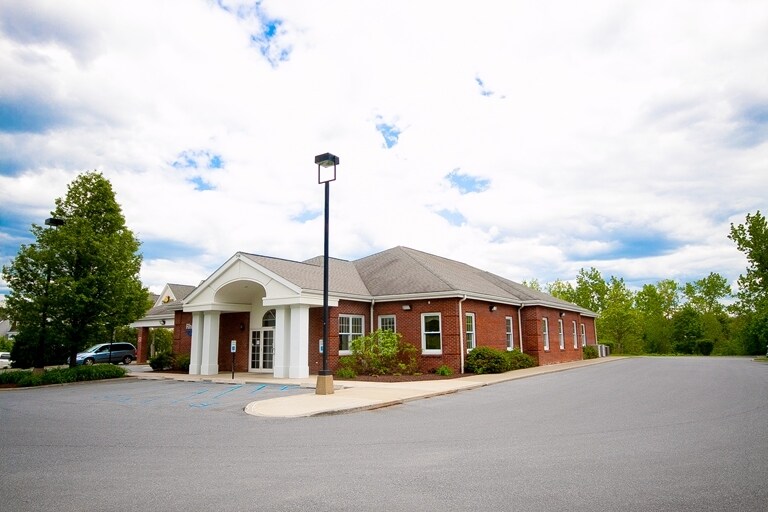 708 Dutchess Tpke, Poughkeepsie, NY for sale Primary Photo- Image 1 of 1