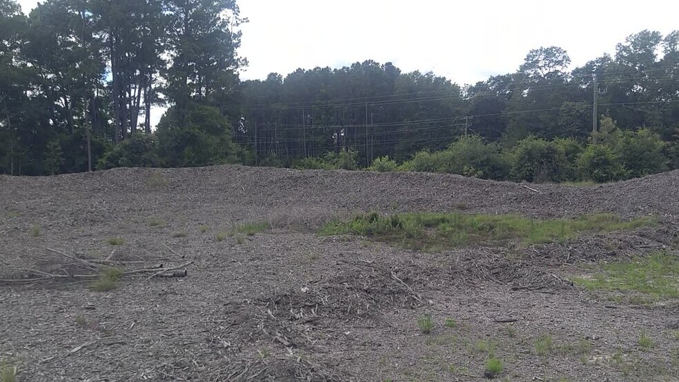 801 S Old Augusta Rd, Rincon, GA 31326