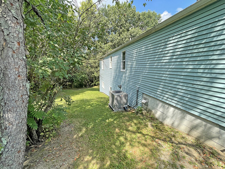 29 Radam St, Enola, PA for lease - Building Photo - Image 3 of 10