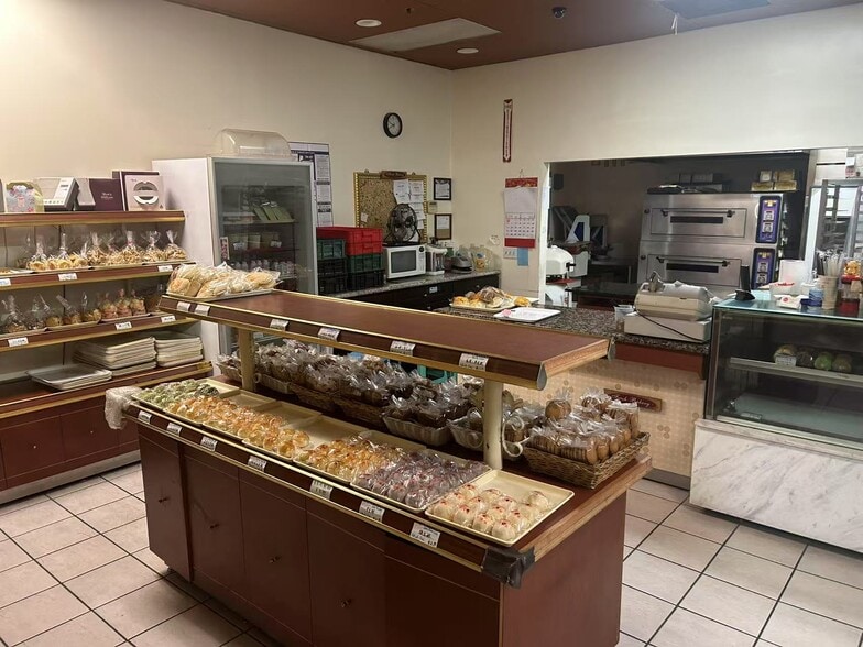 1635 E San Gabriel Blvd, San Gabriel, CA for lease - Building Photo - Image 2 of 10