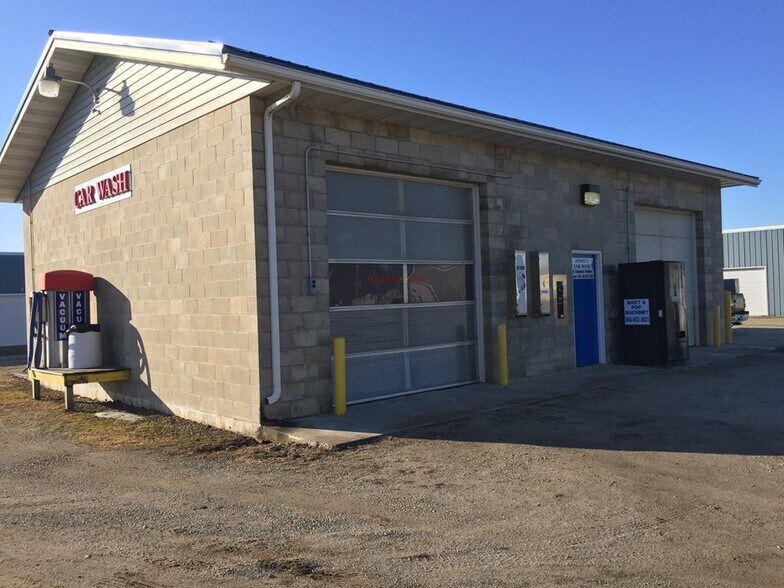 455 Main St E, Maynard, IA 50655