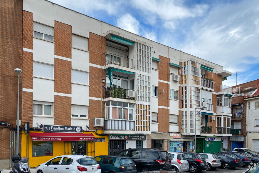 Multifamily in Majadahonda, Madrid for sale - Primary Photo - Image 1 of 1