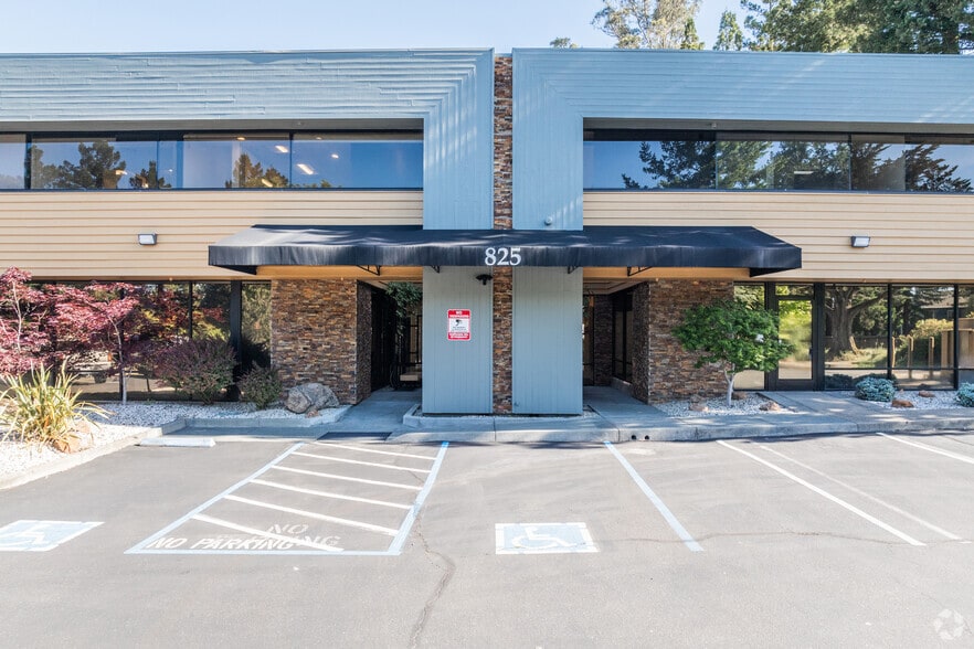 825 Gravenstein Hwy N, Sebastopol, CA for lease - Building Photo - Image 3 of 15