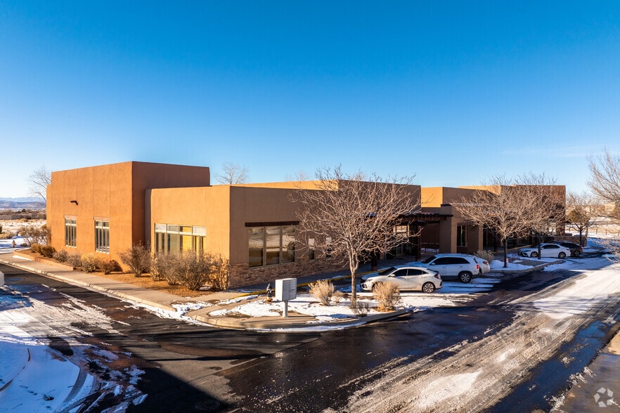 55 Canada Del Rancho, Santa Fe, NM for lease - Building Photo - Image 1 of 17
