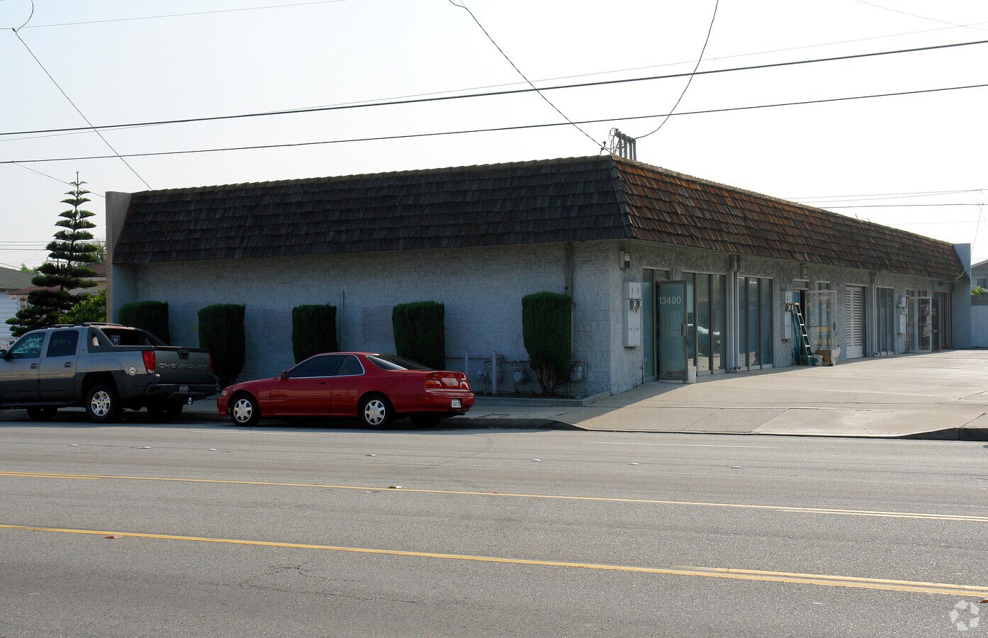 13400 Prairie Ave, Hawthorne, CA 90250