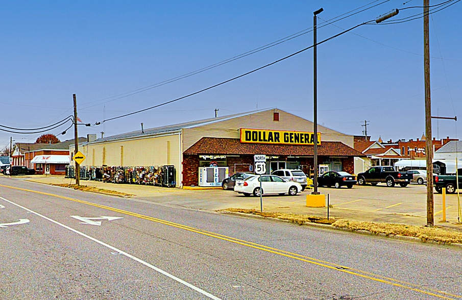 21 S Washington St, Du Quoin, IL for sale - Primary Photo - Image 1 of 1