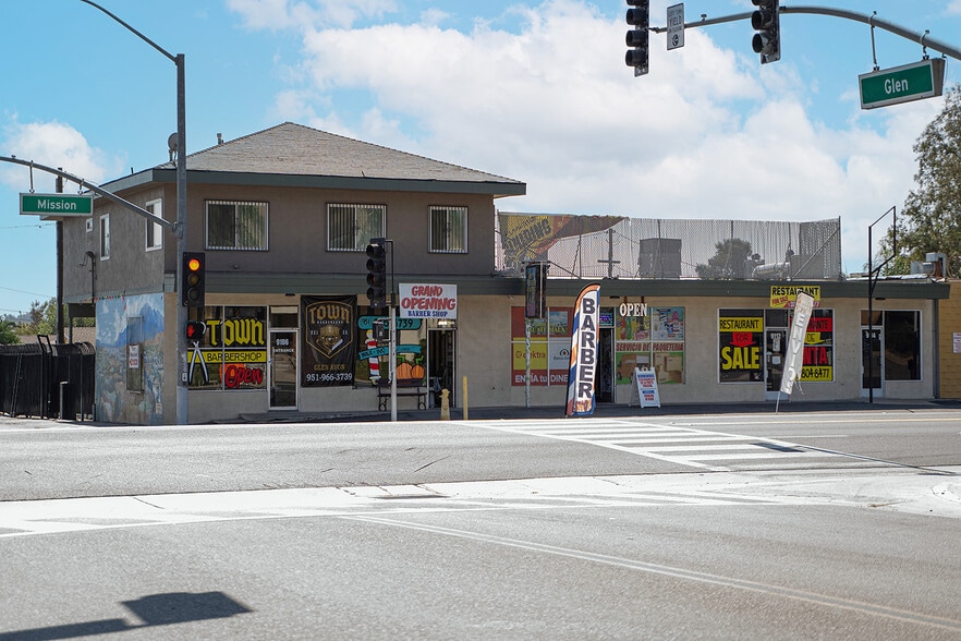 9106-9110 Mission Blvd, Riverside, CA for sale - Building Photo - Image 1 of 40